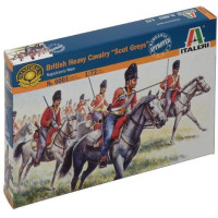 A modelleket kiegészítő figurakészlet. Méretarány: 1:72. Nehézség: 1.