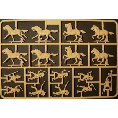 Model Kit figurky 6015 - FRENCH DRAGOONS (NAP. WARS) (1:72)