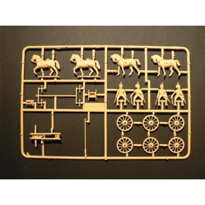 Model Kit figurky 6018 - FRENCH ARTILLERY (NAP.WARS) (1:72)