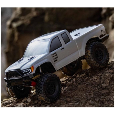 Axial SCX10 III Base Camp 4WD 1:10 RTR šedý
