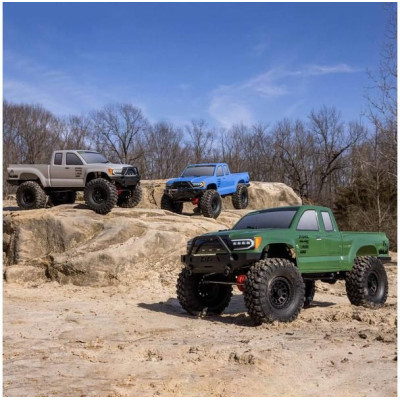 Axial SCX10 III Base Camp 4WD 1:10 RTR šedý