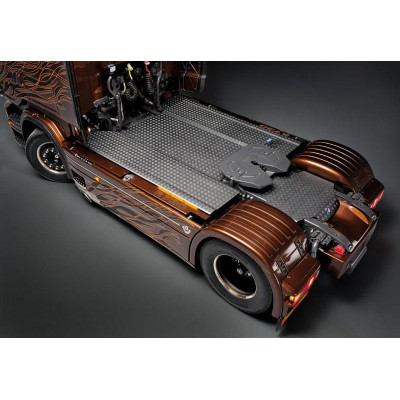 Model Kit truck 3897 - SCANIA R BLACK AMBER (1:24)