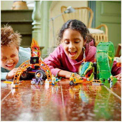 LEGO City - Kaskadérská dvojitá smyčka