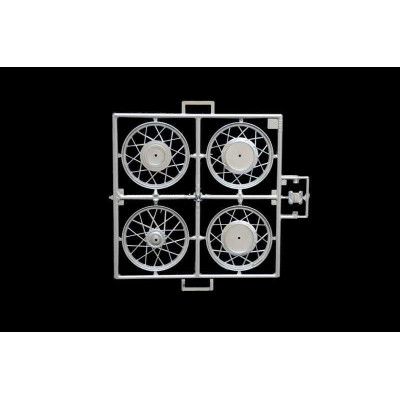 Model Kit motorka 4602 - NORTON MANX 500cc 1951 (1:9)