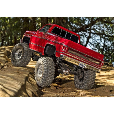 Traxxas TRX-4 Chevrolet K10 1979 TQi 1:10 RTR červený