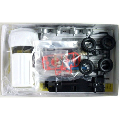 Tamiya 1:32 Mini 4WD Suzuki Jimny Wide