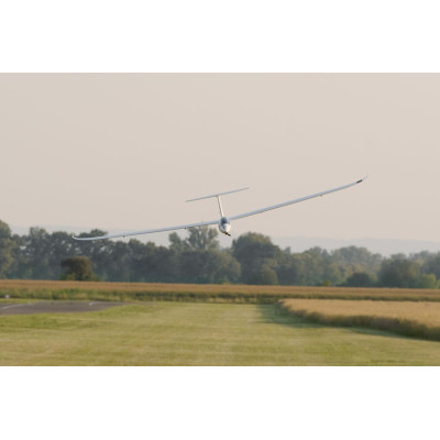 KAVAN 304TS TwinShark 2700mm - ARF