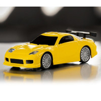 RTR 1:76-os RC modell készlet adóval. Teljesen arányos kormányzás, vezetési idő akár 40 percig, első és hátsó fényszórók, neonfények, hátsókerék meghajtás, súly 13 g.