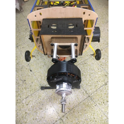 67" Laser 1702mm 20cc Oranžovo-Šedý