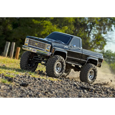 Traxxas TRX-4 Chevrolet K10 1979 TQi 1:10 RTR modrý