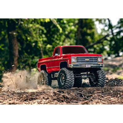 Traxxas TRX-4 Chevrolet K10 1979 TQi 1:10 RTR měděný