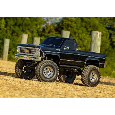 Traxxas TRX-4 Chevrolet K10 1979 TQi 1:10 RTR stříbrný