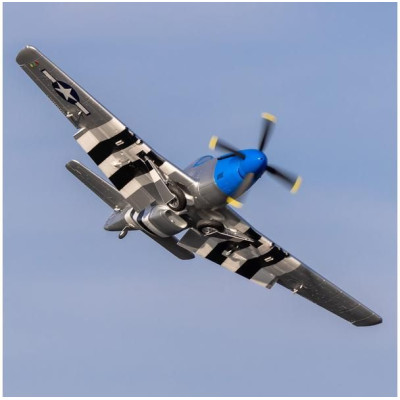 E-flite P-51D Mustang 1.2m SAFE Select BNF Basic