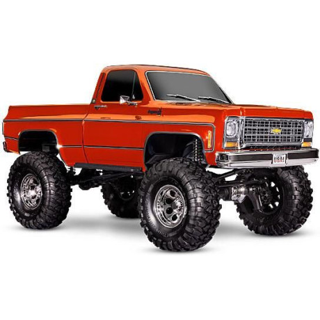 Traxxas TRX-4 Chevrolet K10 1979 TQi 1:10 RTR měděný