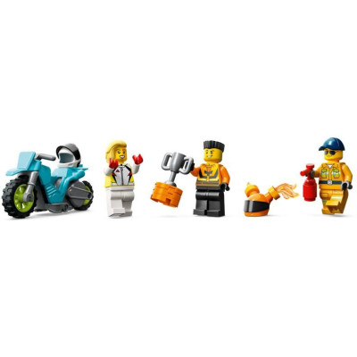 LEGO City - Tahač s ohnivými kruhy