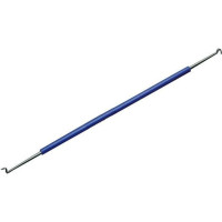 Az AMATI Rigging Tool Type B egy speciális kampó alakú végződéssel ellátott fogantyú, amely megkönnyíti a csomók megkötését a kötélzetben.