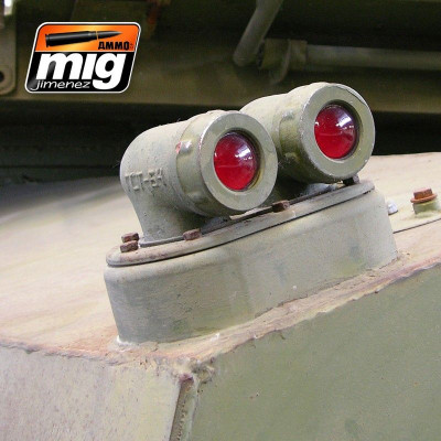 CRYSTAL Red 17ml / A.MIG-093