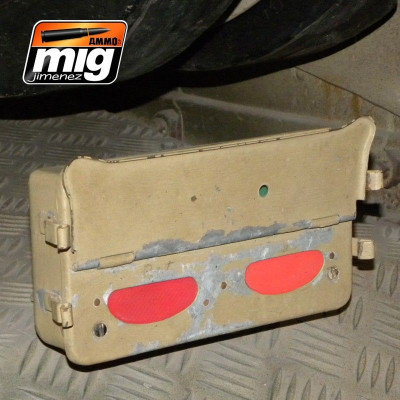 CRYSTAL Red 17ml / A.MIG-093