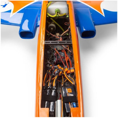 Hangar 9 Aermacchi MB-339 2.1m ARF, zatahovací podvozek