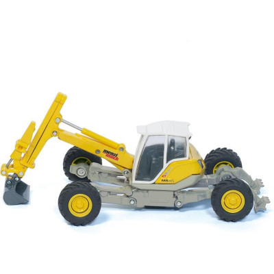 SlKU Super - Bagr 1:50