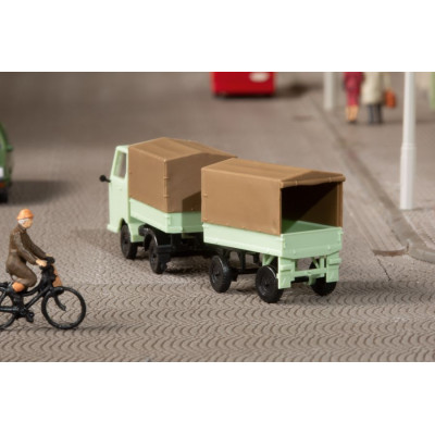 Auhagen Multicar M22 s prívesom - stavebnica TT