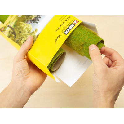 Natur+ "Trstinová lúka" 2 kusy, každý 25 x 25 cm