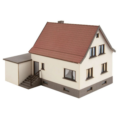 NOCH Obytný dom s garážou H0
