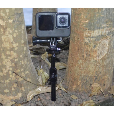 Kolík s úchytem pro akční kamery