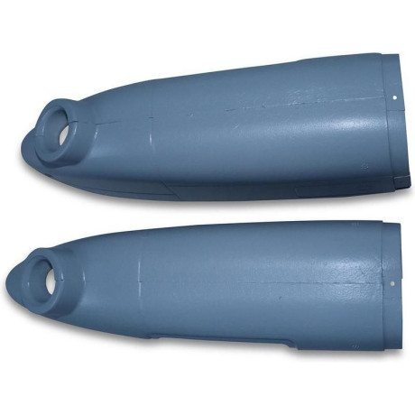 E-flite gondola levá a pravá: EC-1500 Twin 1.5m