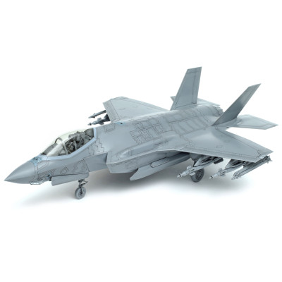 TAMIYA 1/48 F-35A Lightning II
