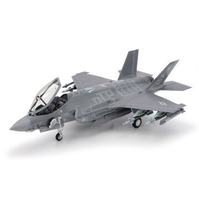 TAMIYA 1/48 F-35A Lightning II