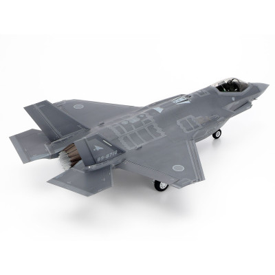 TAMIYA 1/48 F-35A Lightning II