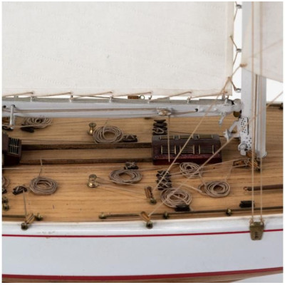 AMATI Rainbow plachetnice 1934 1:80 kit s hotovým trupem