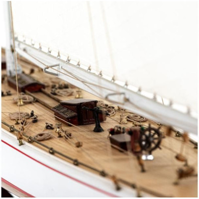 AMATI Rainbow plachetnice 1934 1:80 kit s hotovým trupem