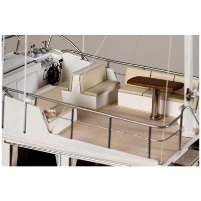 AMATI Grand Banks motorová jachta 1967 1:20 kit