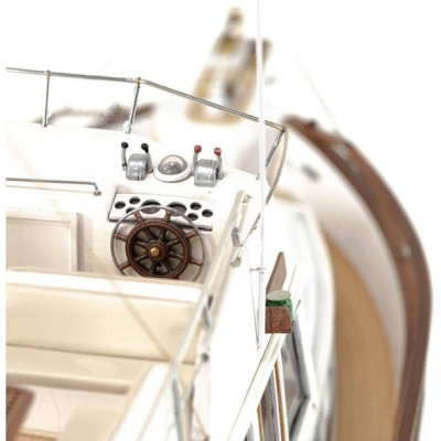 AMATI Grand Banks motorová jachta 1967 1:20 kit