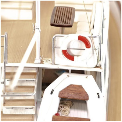 AMATI Grand Banks motorová jachta 1967 1:20 kit