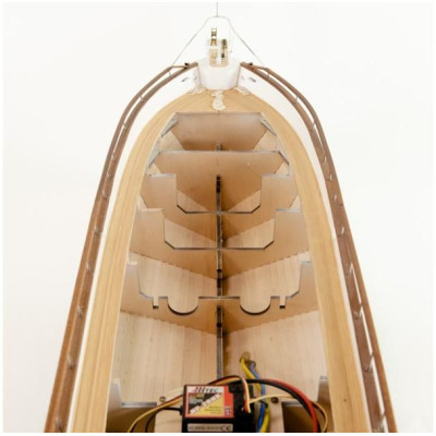 AMATI Grand Banks motorová jachta 1967 1:20 kit