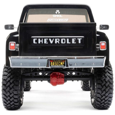 Axial SCX10 III Base Camp 1:10 4WD Chevy K10 1982 RTR černý