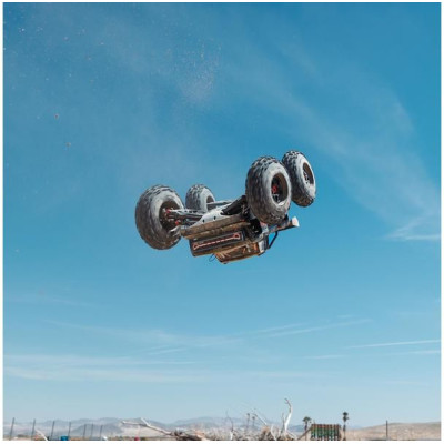 Arrma Outcast 8S BLX 1:5 4WD EXB RTR černá