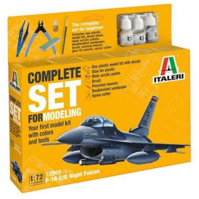 Model Set letadlo 72009 - F-16 C/D Night Falcon (1:72)