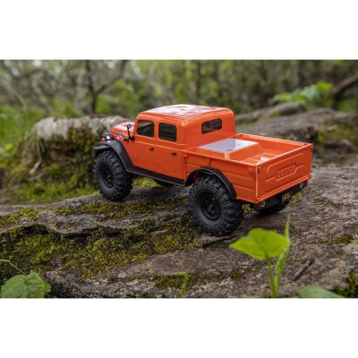 Axial SCX24 Dodge Power Wagon 1940 1:24 4WD zelený