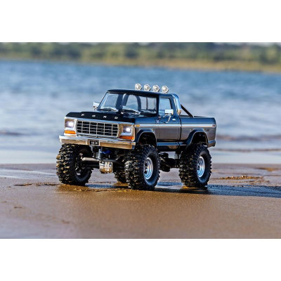 Traxxas TRX4-M Ford F-150 1979 1:18 RTR modrý