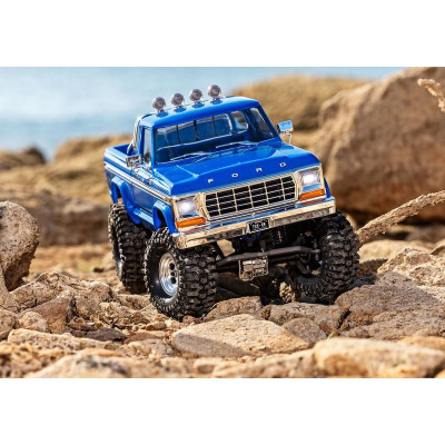 Traxxas TRX4-M Ford F-150 1979 1:18 RTR modrý
