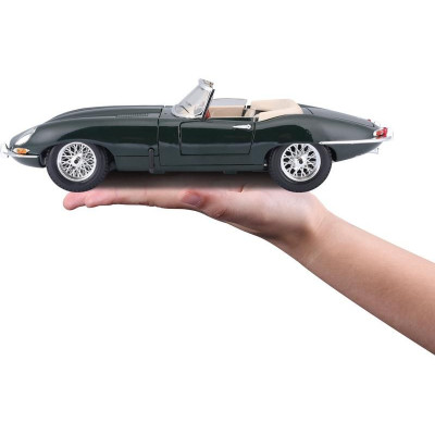 Bburago Jaguar E-type Cabriolet 1:18 zelená