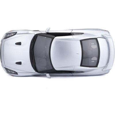 Bburago Nissan GT-R 2009 1:18 stříbrná