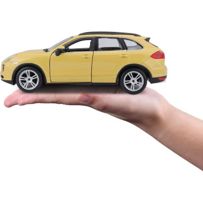 Bburago Plus Porsche Cayenne Turbo 1:24 žlutá