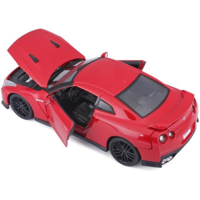 Bburago Plus Nissan GT-R 1:24 červená