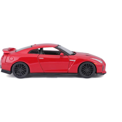 Bburago Plus Nissan GT-R 1:24 červená