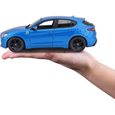 Bburago Alfa Romeo Stelvio 1:24 modrá